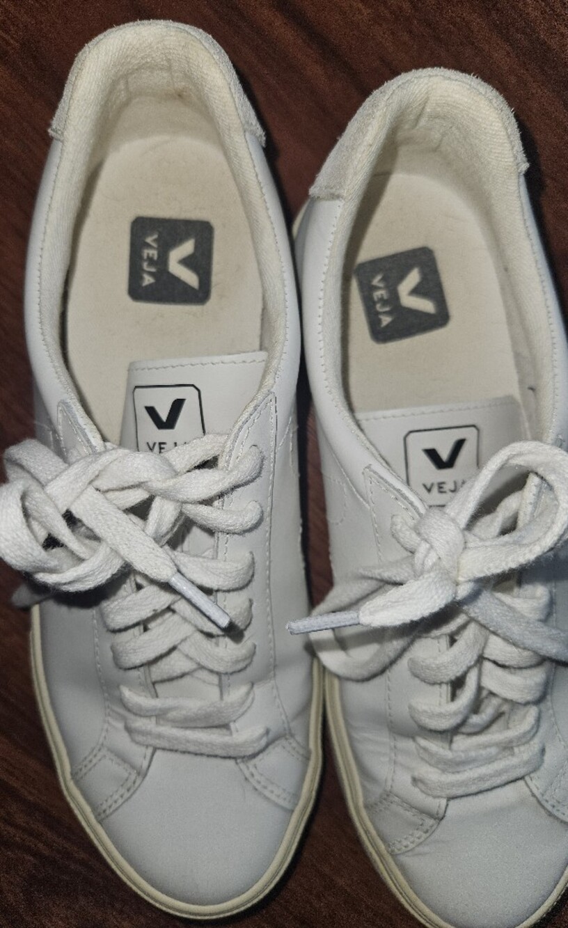 Women's Veja Esplar Extra White Leather Sneakers - Picture 4 of 5
